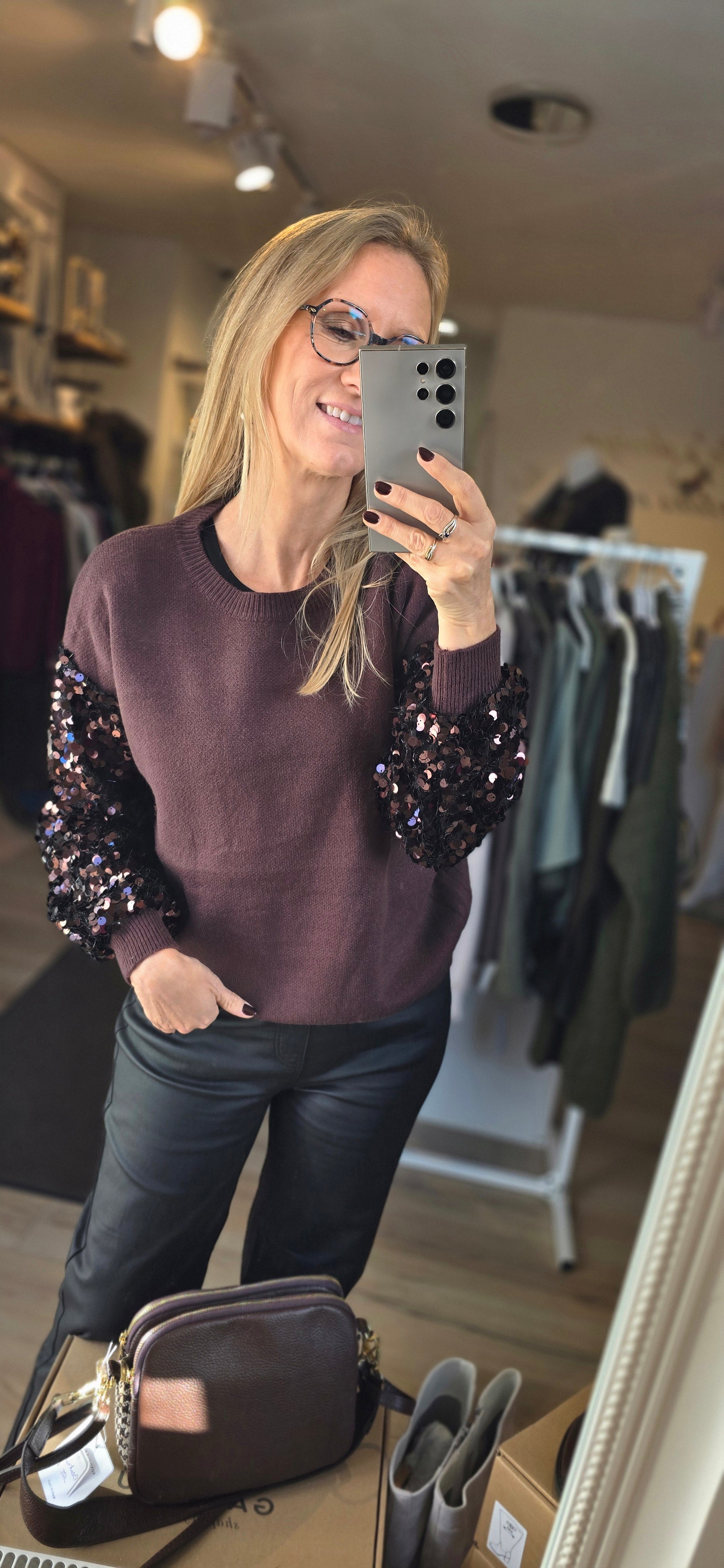 Pull strass brun