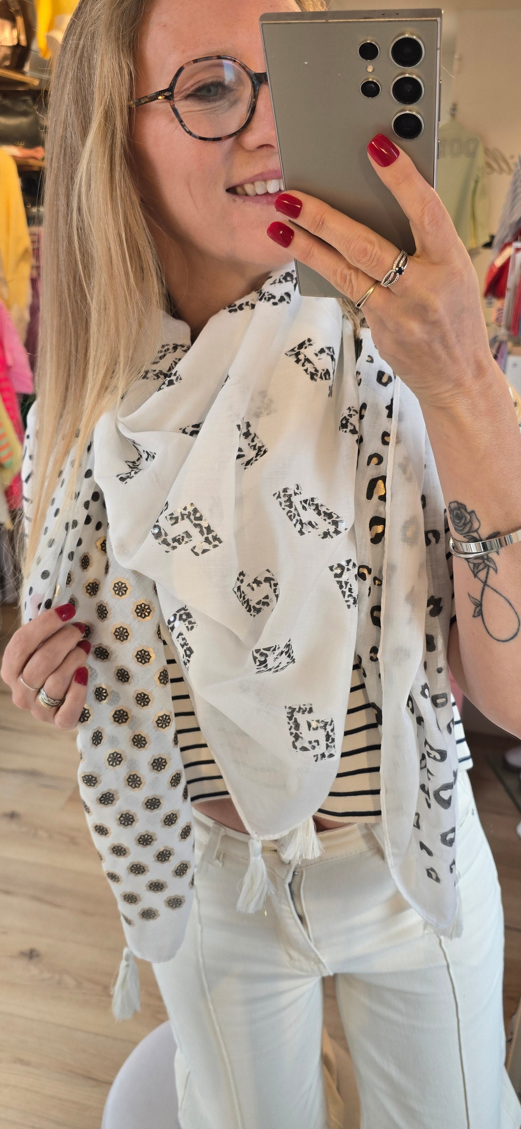 Foulard 4 carrés blanc/noir