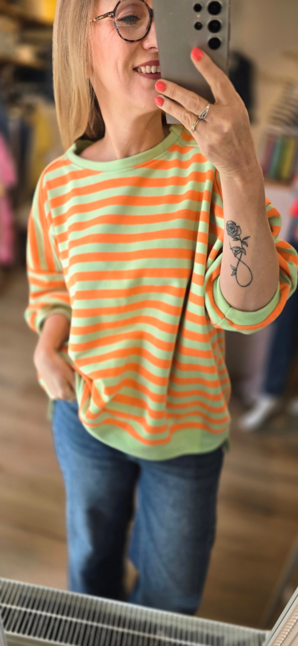 Sweat ligné vert/orange