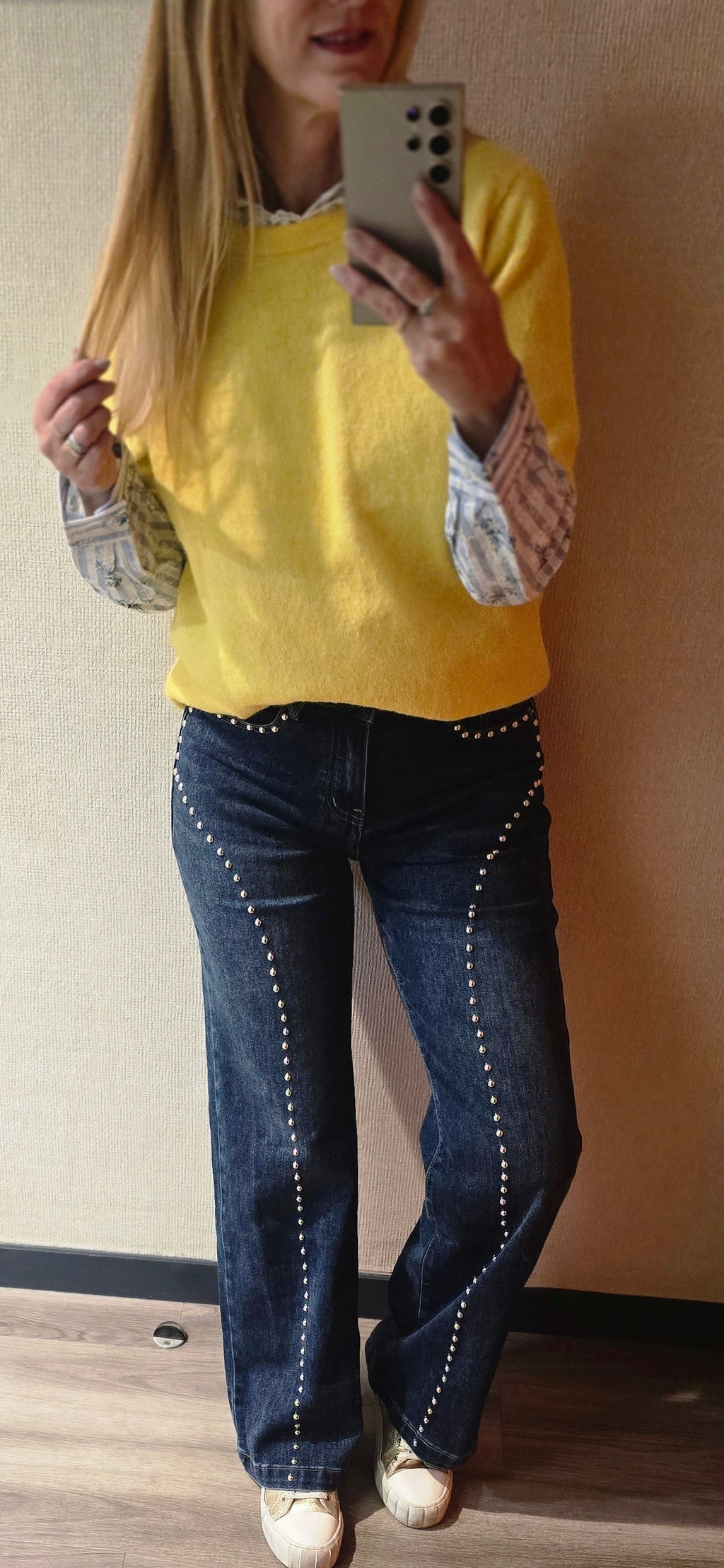 Pull 💛 dentelle au col