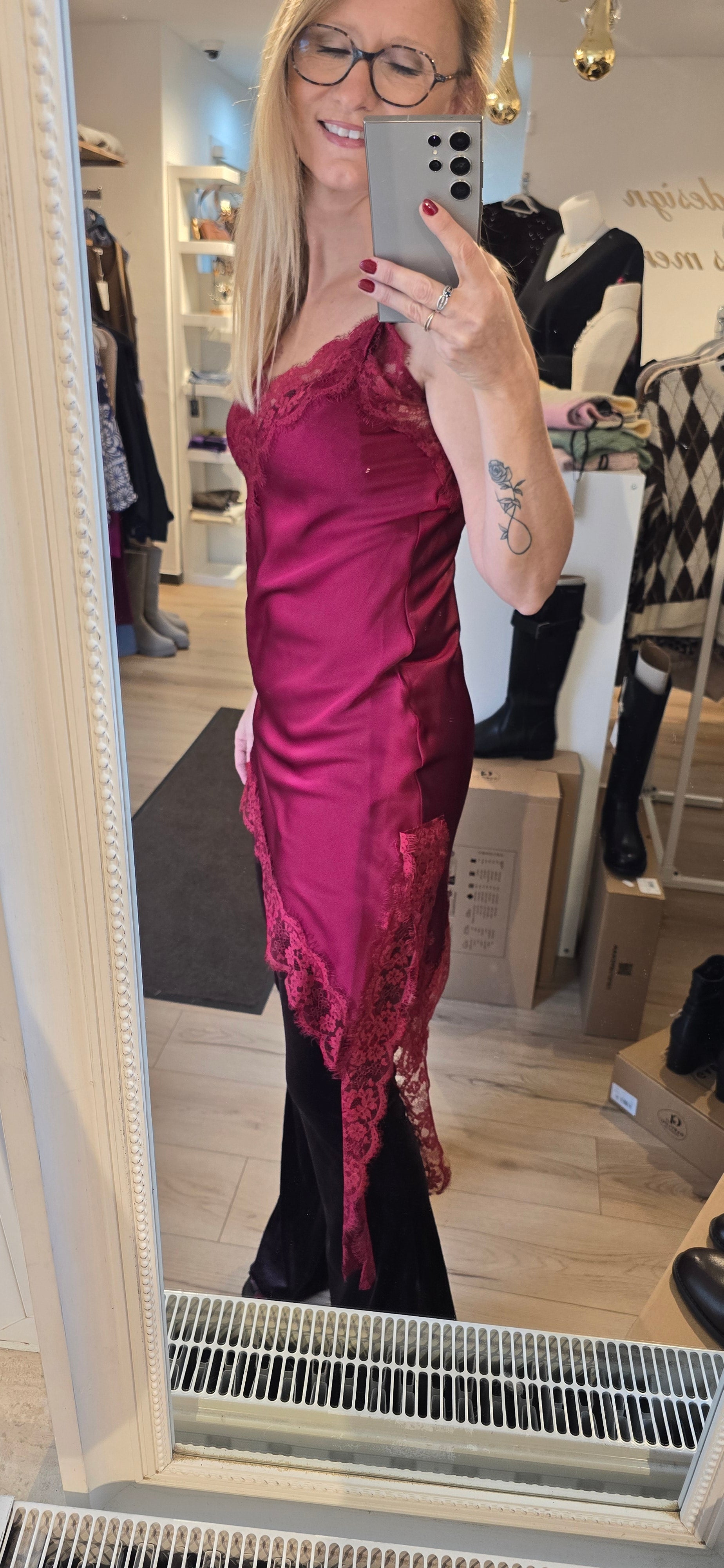 Top soyeux Lina bordeau